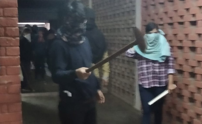 "CCTV Video With Cops", Says JNU After Claiming No Footage Of Mob Attack
