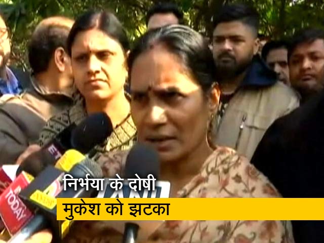 देर से ही सही, फैसले सही हो रहे हैं: निर्भया की मां