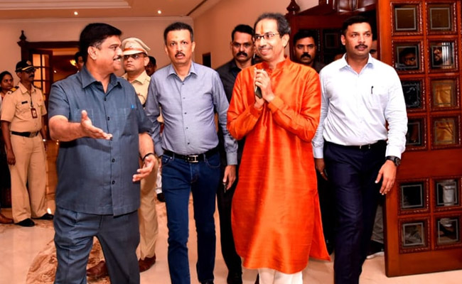 Shirdi Leaders Meet Uddhav Thackeray Over Sai Baba Row, Come Out "Satisfied"