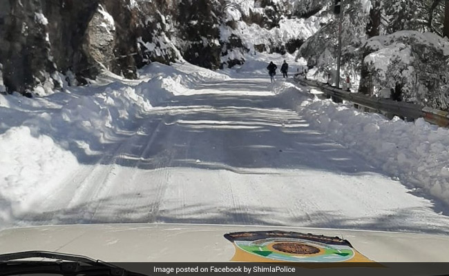 Keep In Mind Weather Alerts While Travelling In Himachal Pradesh: Officials