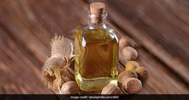 Nutmeg Oil Benefits: जायफल तेल के इन 7 अद्भुत फायदों को न करें मिस, याददाश्त बढ़ाने के साथ स्ट्रेस से दिलाता है रिलीव