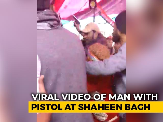 Man Flashing Gun Caught At Delhi's Shaheen Bagh Protest