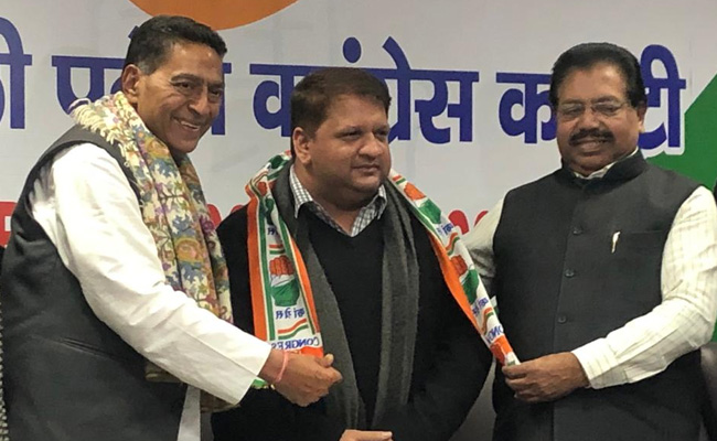 AAP MLAs Adarsh Shastri, Jagdeep Singh Quit After Denial Of Ticket