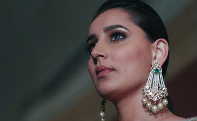 Amazon Great Indian Sale 2020: 12 Stylish Earrings Under Rs 400