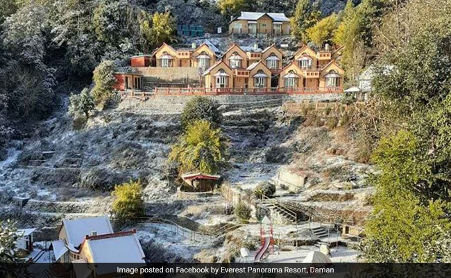 Kerala To Meet Entire Expenses For Airlifting Remains Of Tourists From Nepal