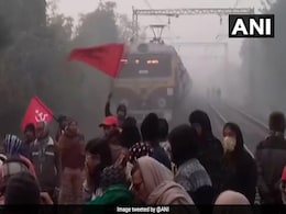 Bharat Bandh: How All-India Strike Impacted Bengal, Delhi, Punjab, Odisha, Other States Bharat Bandh: How All-India Strike Impacted Bengal, Delhi, Punjab, Odisha, Other States