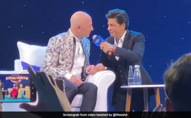 When Shah Rukh Khan Made Jeff Bezos Say This Dialogue From <i>Don</i>