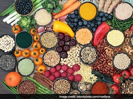 प्रदूषण और सर्दी से शरीर को बचाए रखते हैं ये 10 सुपरफूड्स, बीमारियां भी रहती हैं दूर  प्रदूषण और सर्दी से शरीर को बचाए रखते हैं ये 10 सुपरफूड्स, बीमारियां भी रहती हैं दूर