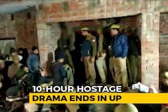 Wife Of UP Hostage-Taker Stoned To Death After Cops Kill Him Wife Of UP Hostage-Taker Stoned To Death After Cops Kill Him