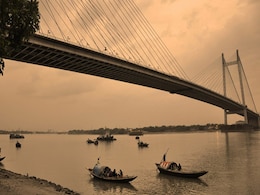 More Than 3,600 Arrested In Kolkata On New Year's Eve More Than 3,600 Arrested In Kolkata On New Year's Eve