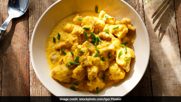 Creamy Chicken With The Extra Bang Of Ginger - Try This Adraki Chicken Recipe Today