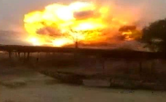 पटाखों को निष्क्रिय करने के दौरान बंगाल के नैहाटी में भीषण धमाका, कई घरों को हुआ नुकसान