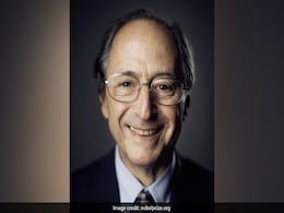 4 Arrested For Disrupting Nobel Winner Michael Levitt's Boat Ride In Kerala 4 Arrested For Disrupting Nobel Winner Michael Levitt's Boat Ride In Kerala