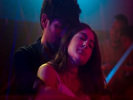 सारा अली खान के साथ रोमांस कर रहे थे कार्तिक आर्यन, बेटे का Video देख एक्टर की मम्मी का यूं आया रिएक्शन सारा अली खान के साथ रोमांस कर रहे थे कार्तिक आर्यन, बेटे का Video देख एक्टर की मम्मी का यूं आया रिएक्शन