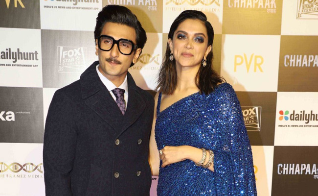 'I'm Simply Awestruck': Ranveer Singh Reviews Deepika Padukone's Performance In <i>Chhapaak</i>