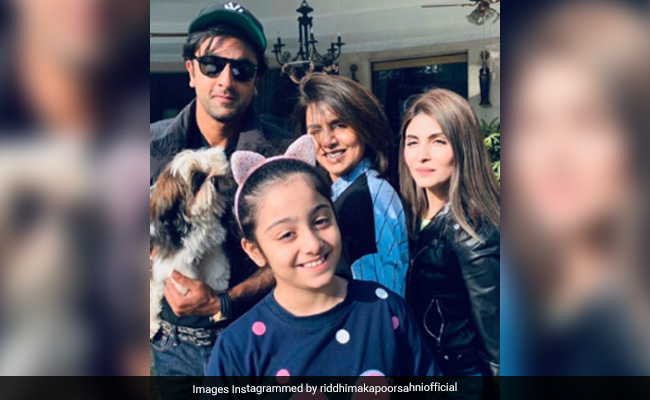 Inside Ranbir Kapoor's Sunday Fam-Jam With Neetu Kapoor, Riddhima And Niece Samara