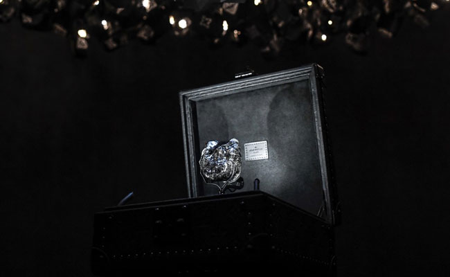 Romancing The Stone: Louis Vuitton Shows Off Huge Rough Diamond