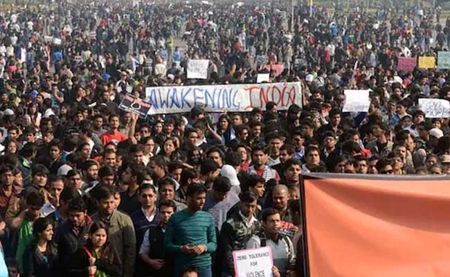 निर्भया मामले में दो दोषियों के क्यूरेटिव पिटीशन पर आज सुप्रीम कोर्ट में सुनवाई