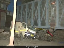 2 Injured As Part Of Under-Construction Overbridge Collapses In Mumbai 2 Injured As Part Of Under-Construction Overbridge Collapses In Mumbai