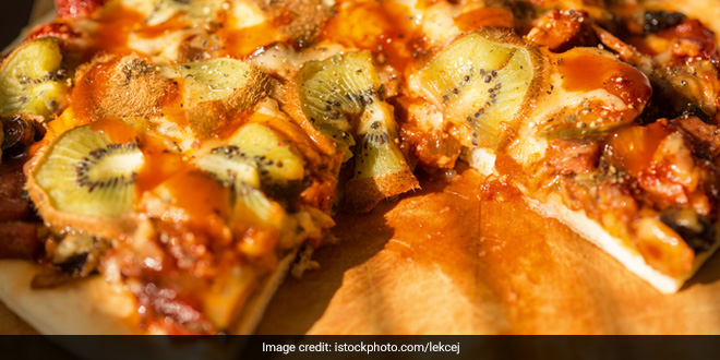 Viral Now: A Photo Of Kiwi Pizza Disgusts The Internet And This Bollywood Celebrity Agrees