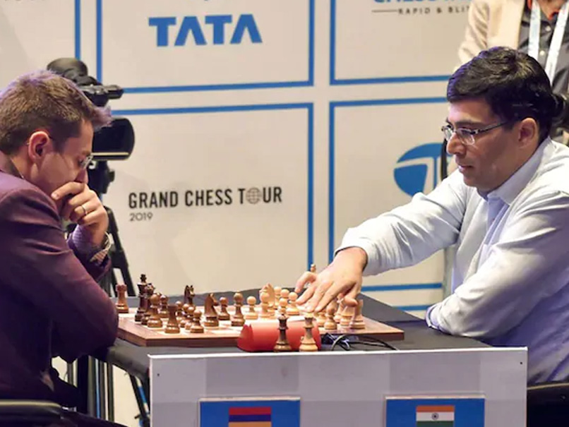 Viswanathan Anand Plays Another Draw As Magnus Carlsen Breaks World Record