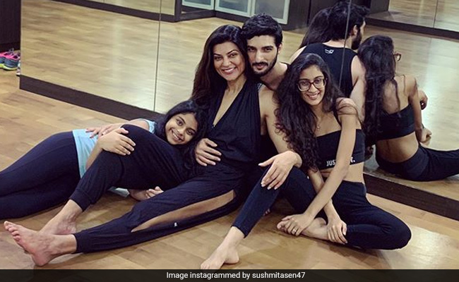 When Sushmita Sen And Rohman Shawl Swapped Weights For Renee And Alisah