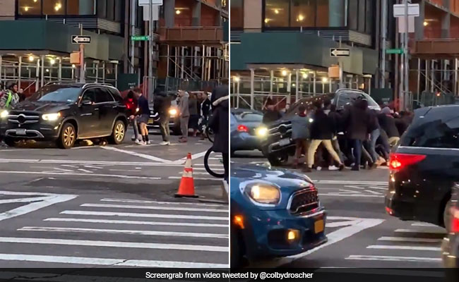 New York Bystanders Lift SUV To Help Woman Trapped Underneath