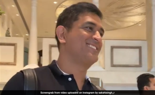 एमएस धोनी की स्माइल पर फिदा बीसीसीआई, फोटो पोस्ट कर लिखी दिल जीतने वाली बात..