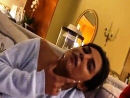 हाथ में वाइन का गिलास और चेहरे पर मास्क, डेट नाइट के लिए यूं तैयार होते नजर आए प्रियंका और निक- देखें Video हाथ में वाइन का गिलास और चेहरे पर मास्क, डेट नाइट के लिए यूं तैयार होते नजर आए प्रियंका और निक- देखें Video