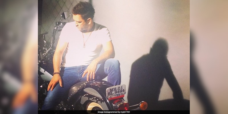 Ms Dhoni S Bike Collection Unveiled By Wife Sakshi Dhoni Watch Video Cricket News With each purchase of a watch, luminox will donate 10% of the proceeds to direct relief. ms dhoni s bike collection unveiled by