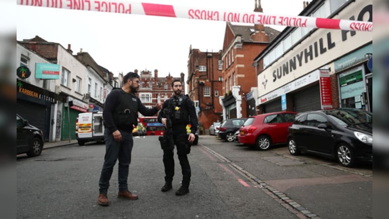 London Counter Terrorism Police Investigate Stabbing Of Two Teenagers