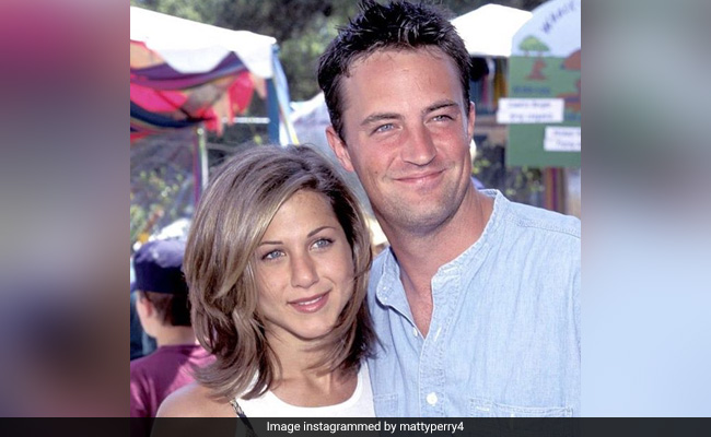 'Only One Jennifer Aniston': Birthday Wishes From Matthew Perry, Courteney Cox, Lisa Kudrow And Ex Justin Theroux