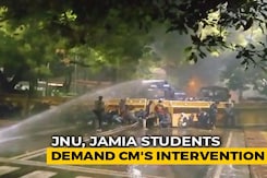 JNU, Jamia Students Protest Near Arvind Kejriwal Home, Water Cannons Used JNU, Jamia Students Protest Near Arvind Kejriwal Home, Water Cannons Used