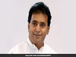 Maharashtra Minister Changes Social Media Profile Pictures As Tribute To Cops Maharashtra Minister Changes Social Media Profile Pictures As Tribute To Cops