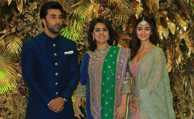 Armaan Jain-Anissa Malhotra's Reception: Ranbir Kapoor Went To The Party With Usual Suspects Neetu Kapoor And Alia Bhatt