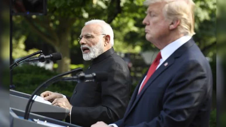 भारत पर टैरिफ लगाकर घर में ही घिरे ट्रंप, अमेरिकी संसदीय कमेटी के डेमोक्रट्स ने पूछा चीन वाला सवाल