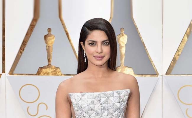 Oscars 2020: Priyanka Chopra (MIA) Is Reliving Her Red Carpet Moments