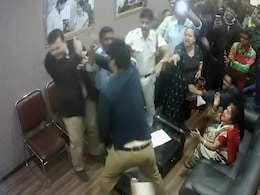 After Woman Dies During Childbirth, Man Slaps Doctor At Kolkata Hospital After Woman Dies During Childbirth, Man Slaps Doctor At Kolkata Hospital