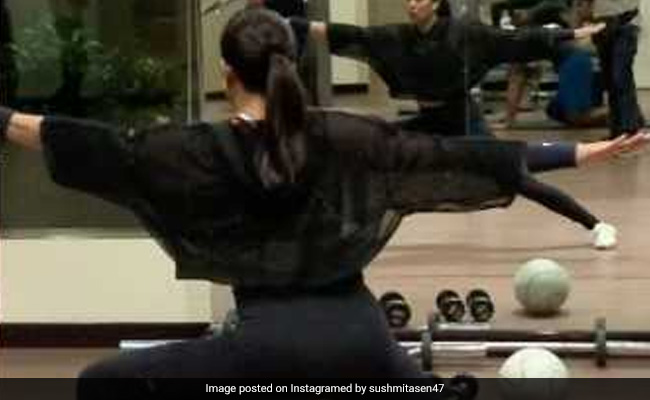 सुष्मिता सेन का जिम वीडियो हुआ वायरल, बार-बार देखा जा रहा Video