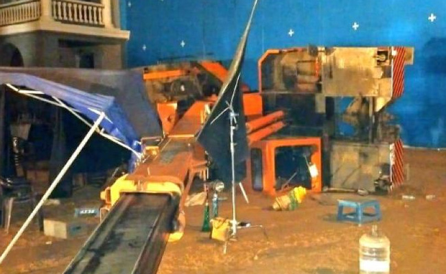3 Assistant Directors Killed After Crane Crashes On Sets Of Kamal Haasan's "Indian 2"