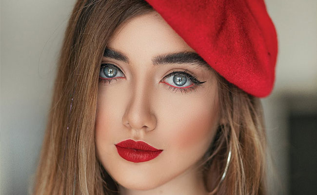 8 Kiss-Proof Lipsticks That Are Makeup Must-Haves On Valentine's Day 2020