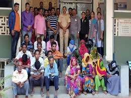 महाराष्ट्र के पालघर में अवैध रूप से रहने वाले 22 बांग्लादेशी गिरफ्तार महाराष्ट्र के पालघर में अवैध रूप से रहने वाले 22 बांग्लादेशी गिरफ्तार