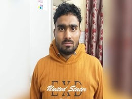 जामिया गोलीबारी : नाबालिग को पिस्तौल बेचने वाला पहलवान गिरफ्तार जामिया गोलीबारी : नाबालिग को पिस्तौल बेचने वाला पहलवान गिरफ्तार