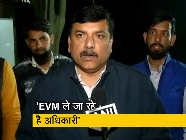 Delhi Election 2020: एग्जिट पोल्स के बाद AAP ने कहा- EVM की करेंगे पहरेदारी