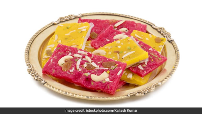 सूजी या गाजर नहीं, घर पर बनाएं महाराष्ट्र का स्पेशल Ice Halwa, नोट कर लें रेसिपी और जानें इसकी खासियत