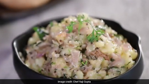Watch: This Safed Aloo (White Potatoes) Sabzi Can Be Made In Minutes (Recipe Video Inside)