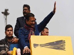 दिल्ली में AAP की जीत पर शिवसेना ने की केजरीवाल की तारीफ, कहा- BJP नेताओं की सेना का... दिल्ली में AAP की जीत पर शिवसेना ने की केजरीवाल की तारीफ, कहा- BJP नेताओं की सेना का...