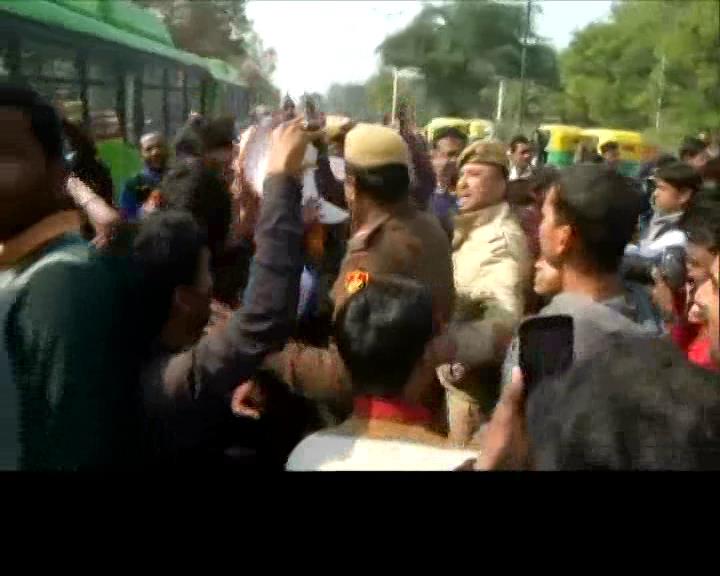 Petition In Supreme Court Seeks Removal Of Shaheen Bagh Protestors