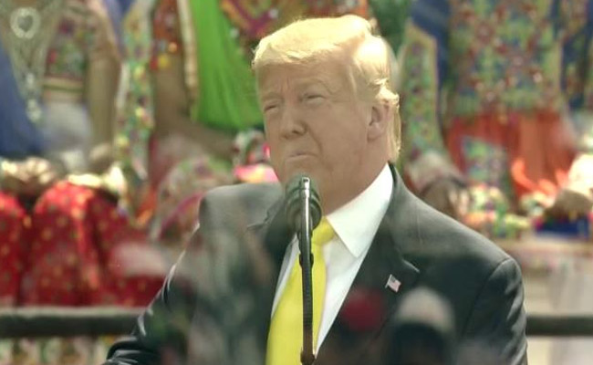 ट्रंप बोले- PM मोदी को हर कोई करता है प्यार, लेकिन व्यापार मोर्चे पर अपनाते हैं सख्त रवैया  