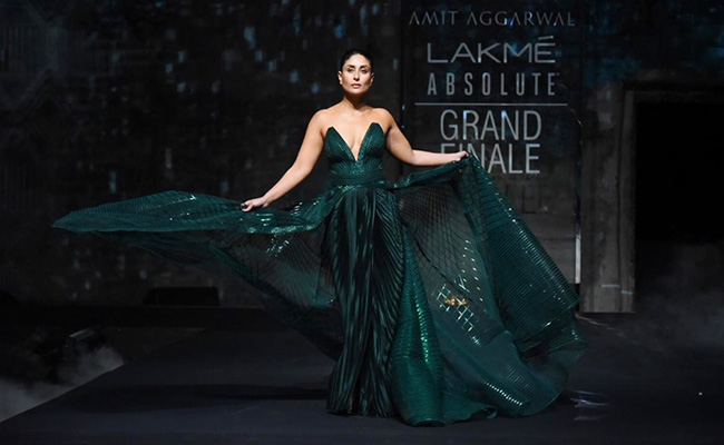 Kareena Kapoor Came, Saw And Conquered At Lakme Fashion Week Finale
